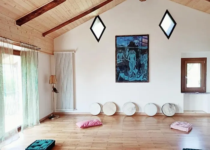 Amrita Rosa Castellamonte