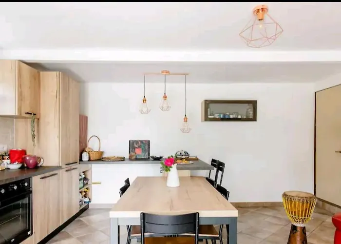 Amrita Rosa Castellamonte